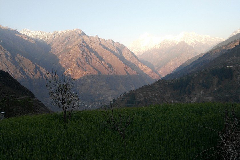 Pangarchulla Peak mountain view